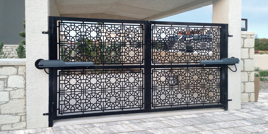 Entrematic_swing_gates_Ditec_PWR-5